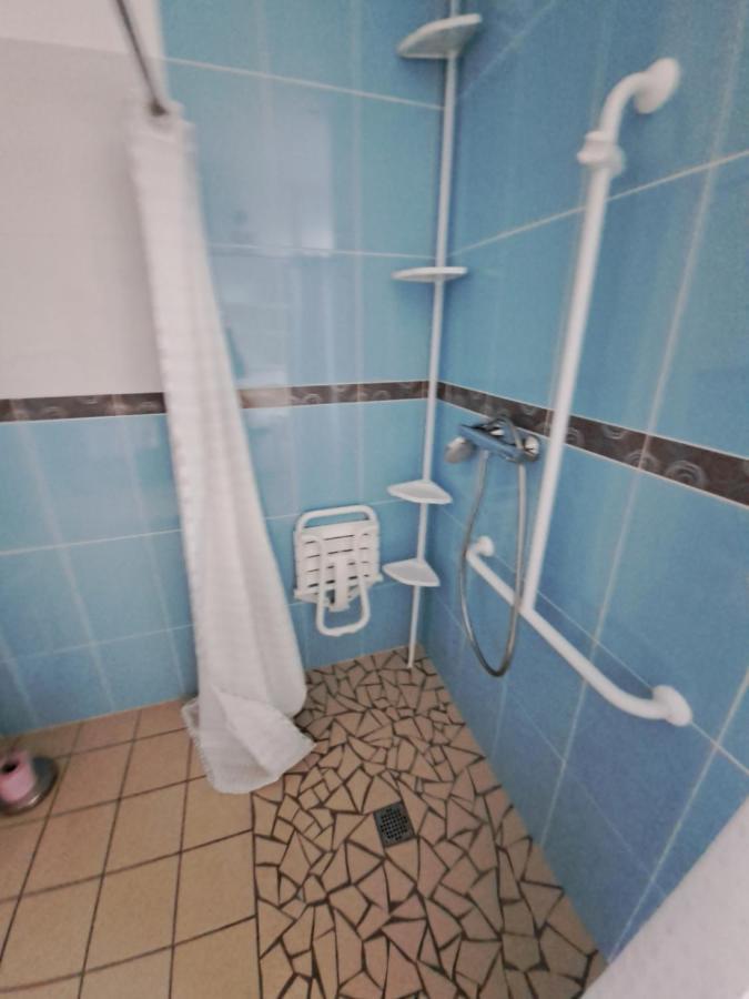 Hotel De La Poste Tardets-Sorholus Εξωτερικό φωτογραφία