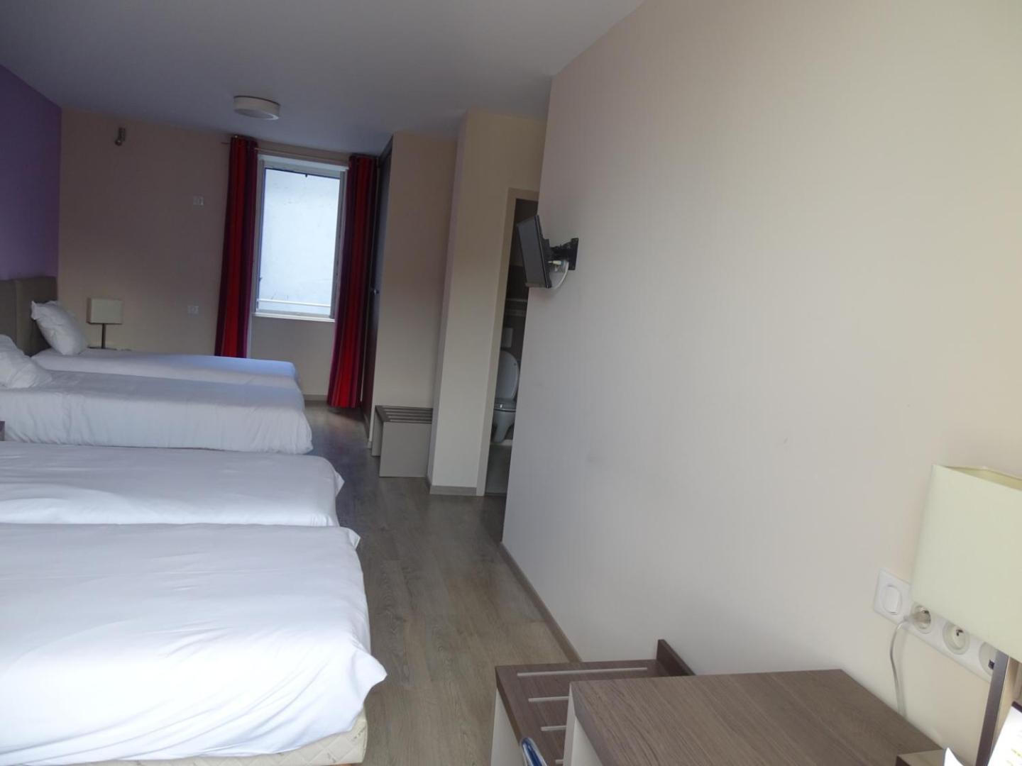 Hotel De La Poste Tardets-Sorholus Εξωτερικό φωτογραφία