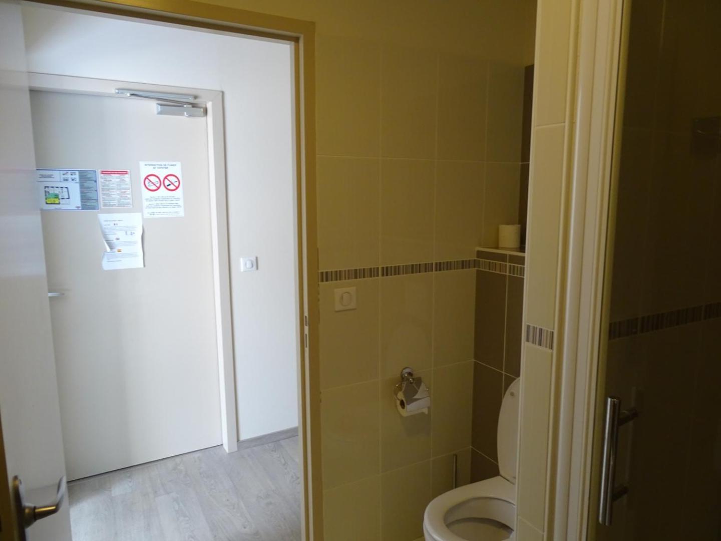 Hotel De La Poste Tardets-Sorholus Εξωτερικό φωτογραφία